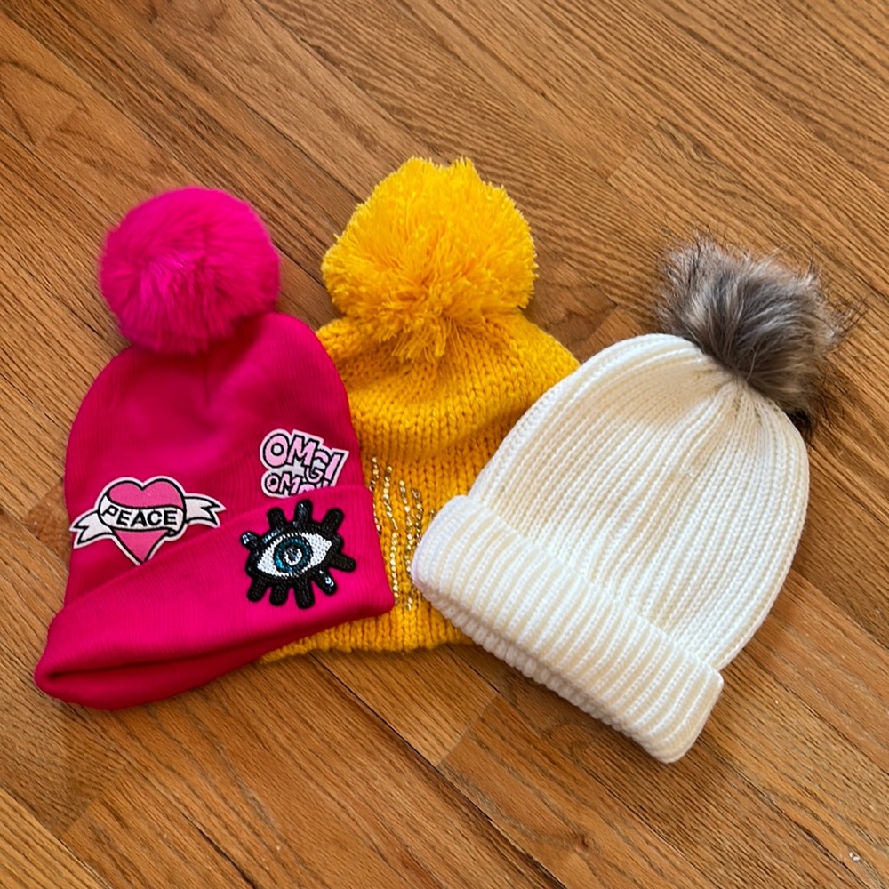 LOT of Winter Beanie’s